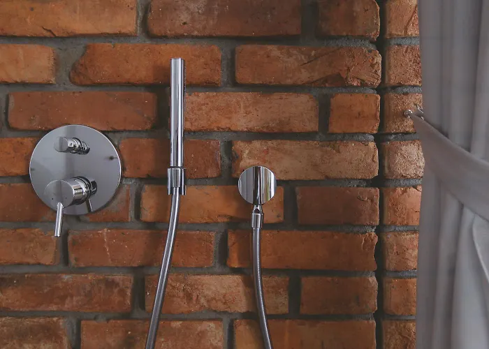 アパート Dragon's Den *